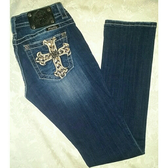 Miss Me Denim - Miss Me Jean's. Blingy Straight Leg